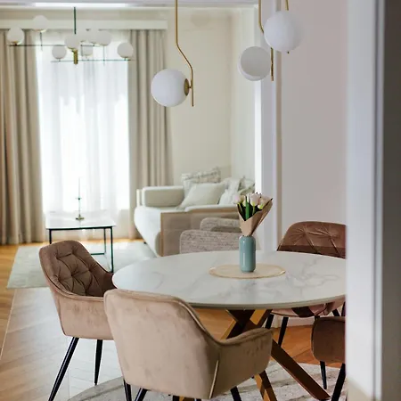 Lejlighed Brand New Luxury Apt, Supreme Location, Ndk